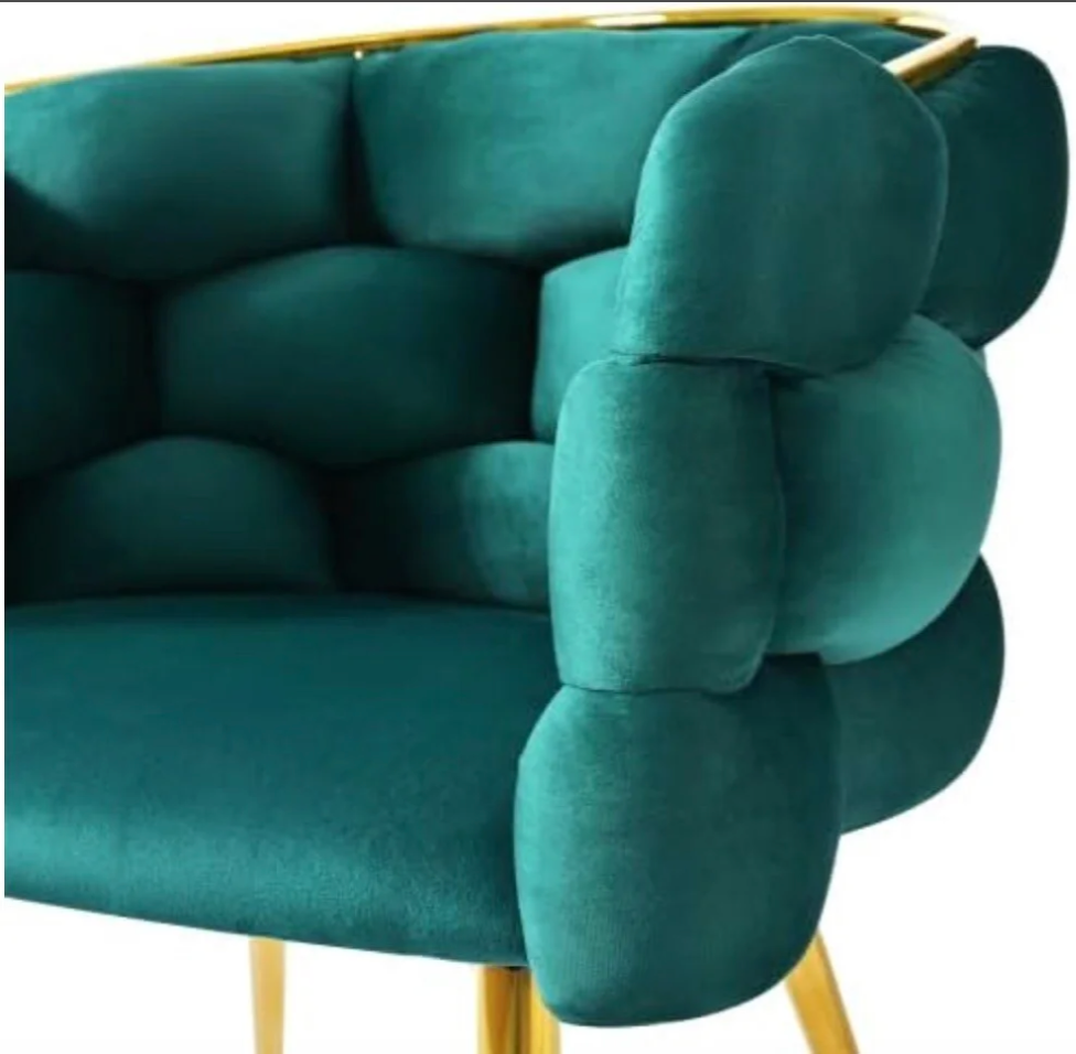 Makeup Bubble Chair – Luxury and Comfort for Beauty and Nail Salons