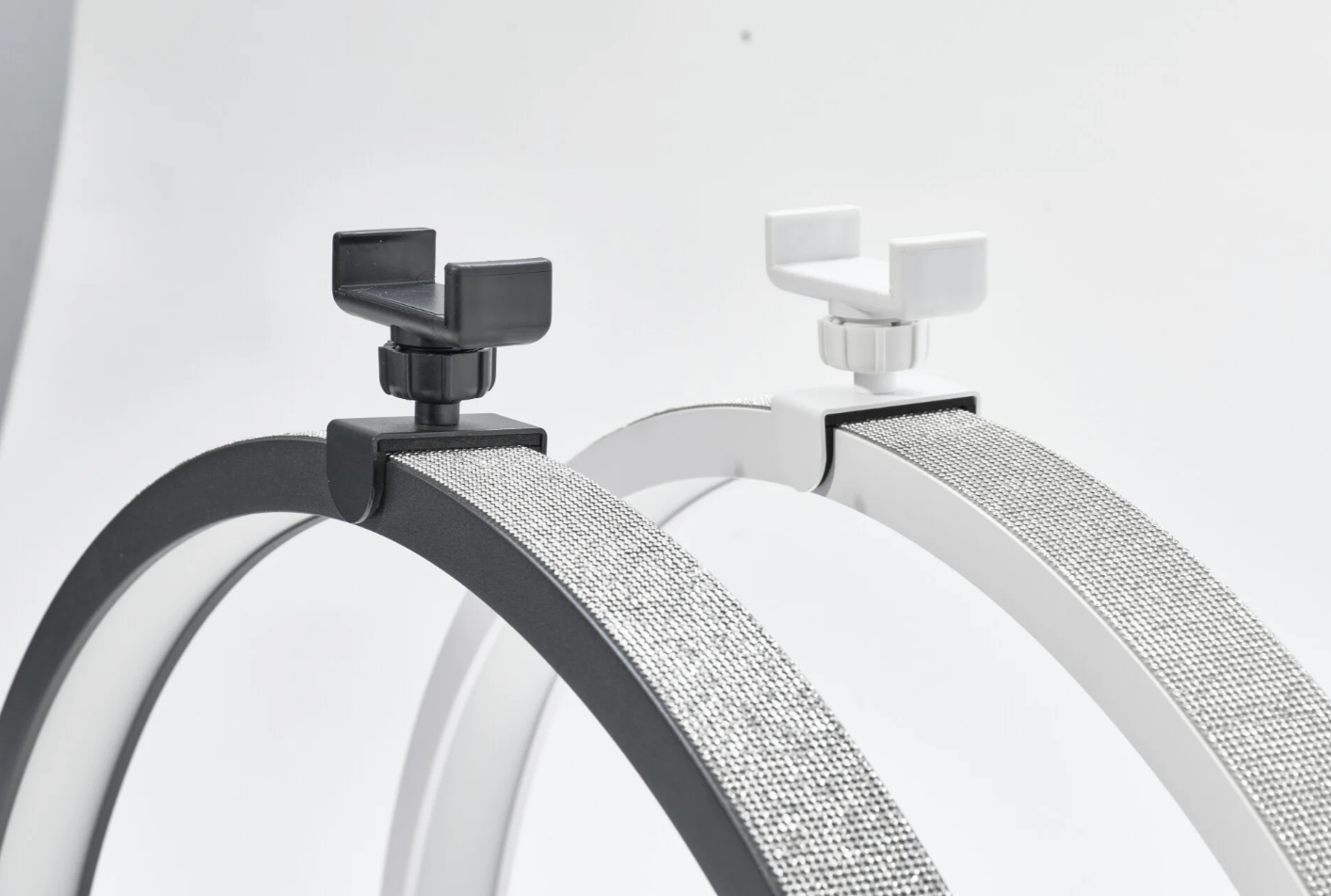 Lámpara de Manicura AMIR PROFESSIONAL – Iluminación Elegante y Precisa para un Trabajo Perfecto